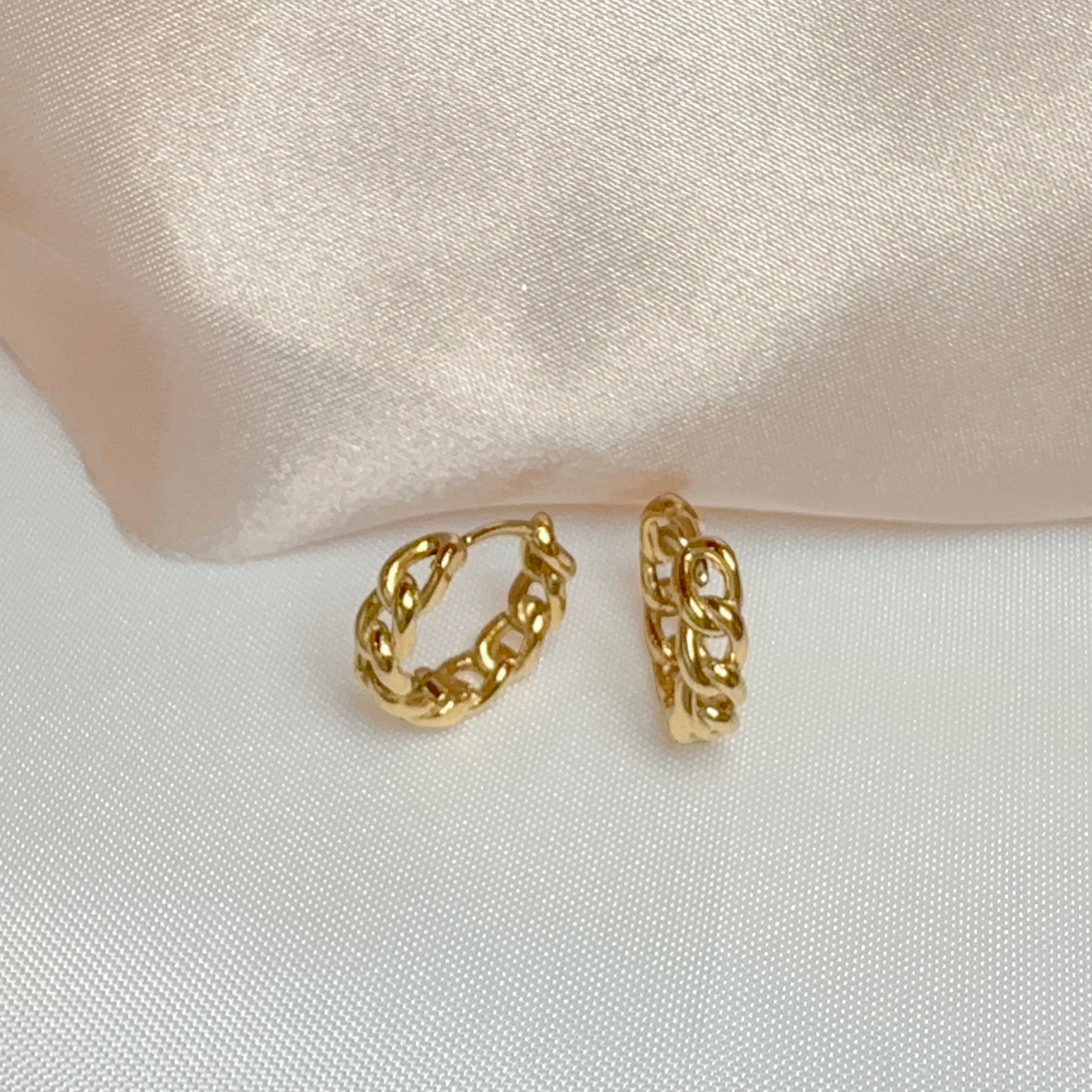 Cuban Twist Hoops Cuban Twist Hoops