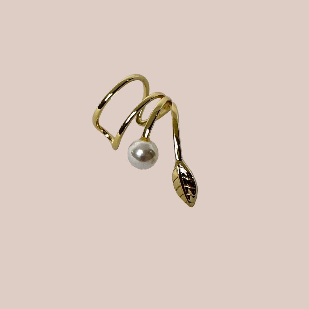 Pearl Ear Cuff.