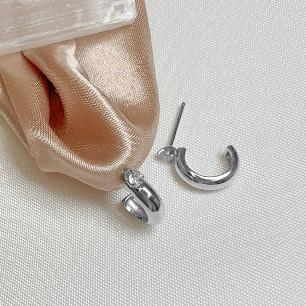 Smooth Shine Huggies. - Sara Saltos Jewelry